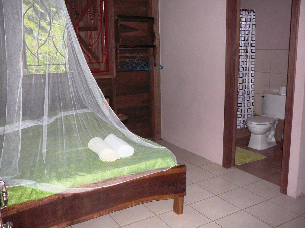 Casa Lina Sloth View Exotic Apartment With Privat Kitchen Puerto Viejo de Talamanca 客房 照片