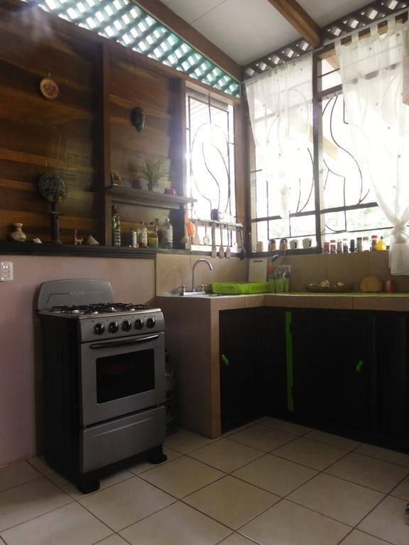 Casa Lina Sloth View Exotic Apartment With Privat Kitchen Puerto Viejo de Talamanca 外观 照片